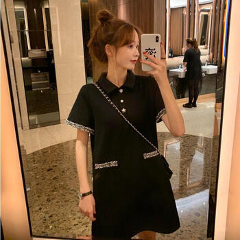 純色長(cháng)裙，微胖女神的氣質(zhì)之選