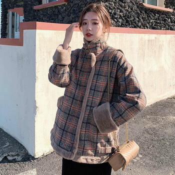時尚短款外套，打造優(yōu)雅女神范