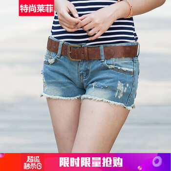 特尚萊菲（Tshinelife） 低腰 直筒褲 女 熱褲 牛仔褲