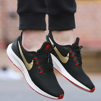 耐克（NIKE）跑步鞋942851-018/金勾 偏小 