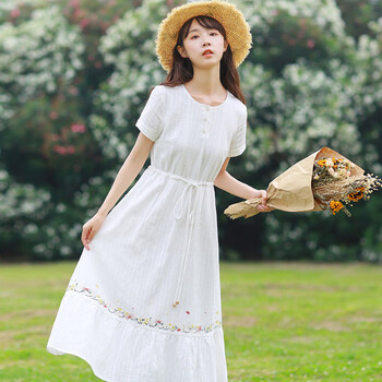 復(fù)古蕾絲裙，打造你的優(yōu)雅少女心