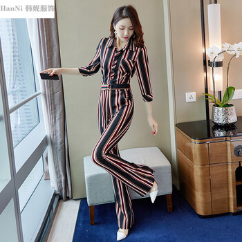 高腰九分褲，塑造優(yōu)雅小仙女
