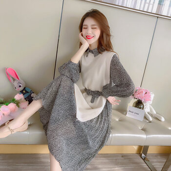 修身蕾絲裙，打造迷人曲線(xiàn)美