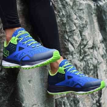 李寧（LI-NING）跑步鞋云跑鞋【藍色】 