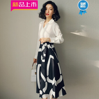 例外長(zhǎng)袖連衣裙