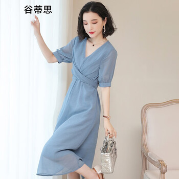 百變?cè)煨?，你需要一款蕾絲裙