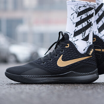 耐克（NIKE）籃球鞋黑色金標AO4432-003 40，43.5