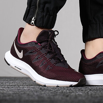 耐克（NIKE）跑步鞋AA7412-100 38