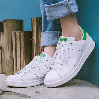 阿迪達斯（Adidas）跑步鞋AQ3091/革面 貝殼頭 39