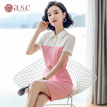 性感連衣裙，微胖妹子的優(yōu)雅選擇