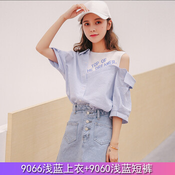 減齡小白裙，打造甜美少女范