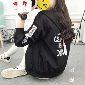 時尚牛仔外套，讓你穿出優(yōu)雅范