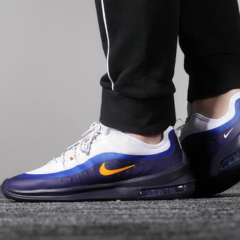 耐克（NIKE）跑步鞋AA2146-106 