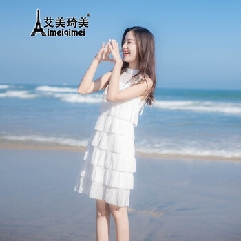 艾美琦美（AIMEIQIMEI） 純色 燙畫 連衣裙