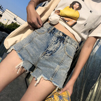 穿高腰牛仔褲，讓你變身性感女神