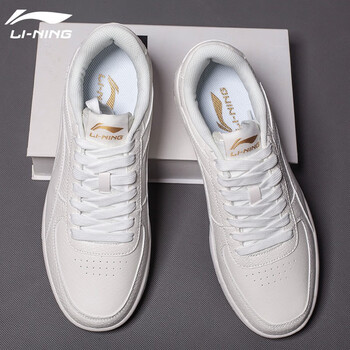 Lining板鞋雪白 