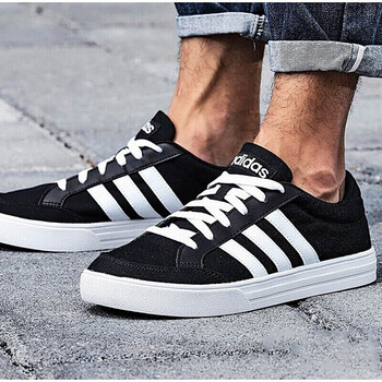 阿迪達斯（Adidas）板鞋經(jīng)典黑白帆布AW3890 40.5
