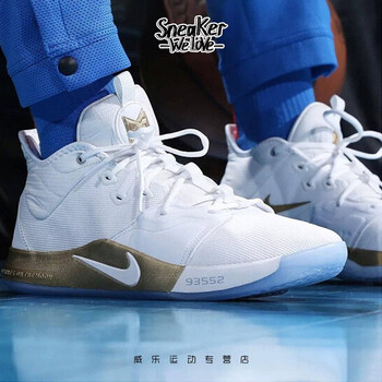 耐克(Nike)籃球鞋CI2667-100 