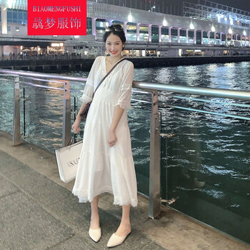 優(yōu)雅小香風(fēng)連衣裙，打造性感女神