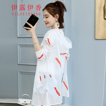 百搭時(shí)尚牛仔外套，穿出青春活力