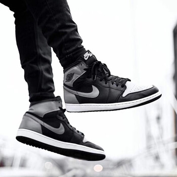 耐克（NIKE）籃球鞋555088-013（元年影子灰黑） 