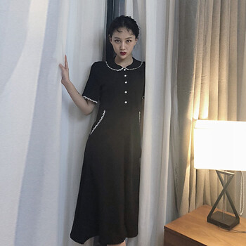 簡約吊帶裙，打造優(yōu)雅氣質(zhì)女人味