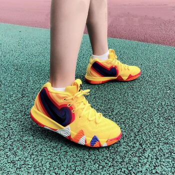 耐克（NIKE）籃球鞋AA2897-700 炫彩黃面包 