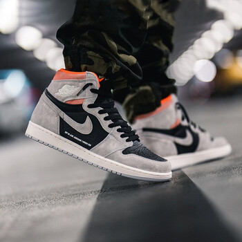 耐克（NIKE）籃球鞋做舊灰麂皮555088-018 