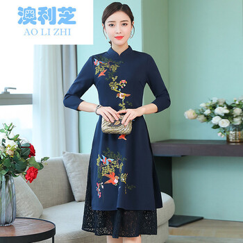 精致蕾絲連衣裙，打造優(yōu)雅女人味
