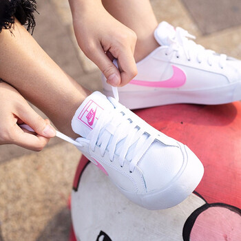 耐克（NIKE）板鞋AO2810-105/小logo 