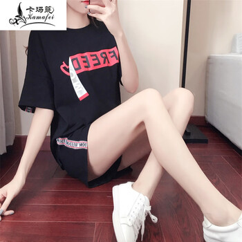 時(shí)尚短袖，打造街頭風(fēng)