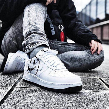 NIKE板鞋笑臉 