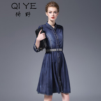純色性感吊帶裙，打造優(yōu)雅女人味