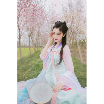 減齡小香風(fēng)連衣裙，打造元氣少女
