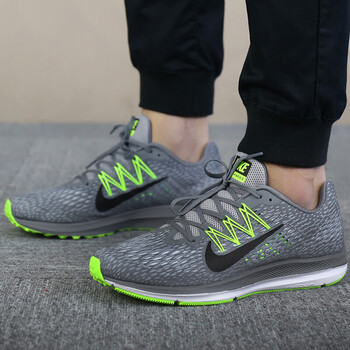 耐克（NIKE）跑步鞋秋季新款A(yù)A7406-011透氣舒適 