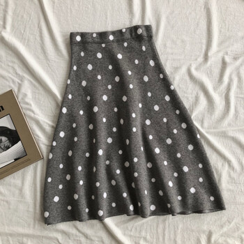 時髦高腰半身裙，打造性感小仙女
