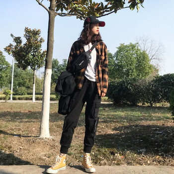 高腰修身九分褲，穿出你的美