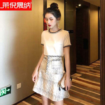 復(fù)古連衣裙，讓你告別臃腫煩惱