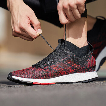 阿迪達(dá)斯（Adidas）跑步鞋CM8309淺猩紅+灰色+黑色 