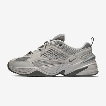 耐克（NIKE）跑步鞋酷灰BV0074-001 