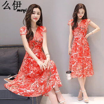 么伊 碎花 斜肩，印花 連衣裙