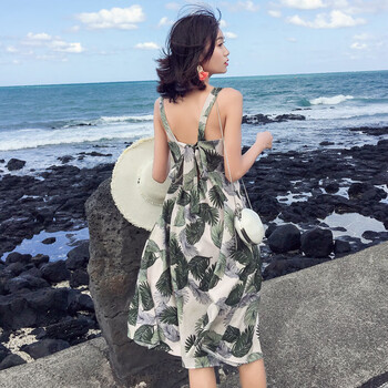 純色連衣裙，甜美又減齡