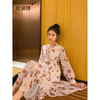 條紋裙，打造性感小仙女