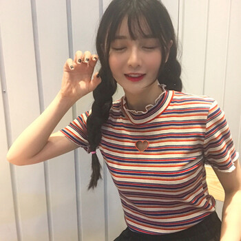 夏日出游，條紋上衣讓你告別尷尬