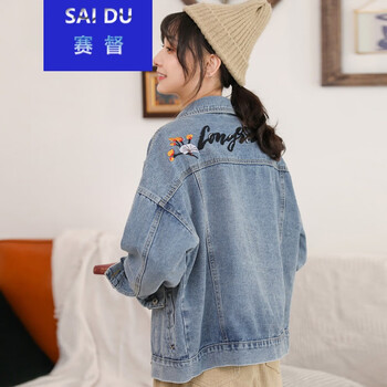 純色連衣裙，穿出你的青春活力