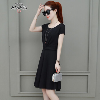 氣質(zhì)蕾絲裙，打造你的性感小仙女