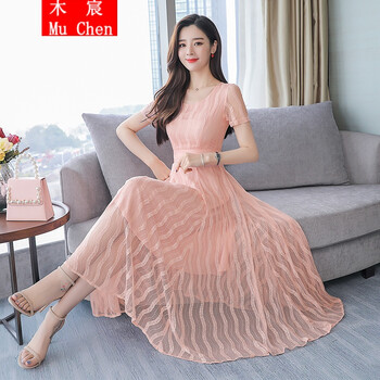 簡約風連衣裙，微胖女神的福音