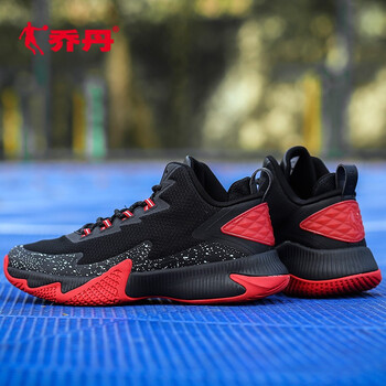 喬丹（QIAODAN）籃球鞋黑色/極光紅（網(wǎng)布透氣）XM2590118 