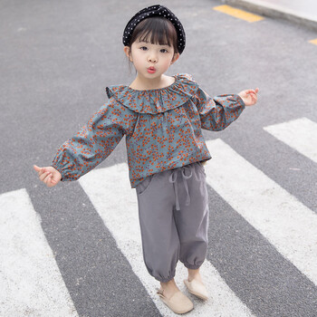 小香風(fēng)女童
