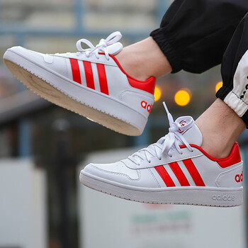 阿迪達(dá)斯（adidas）板鞋EE6501 